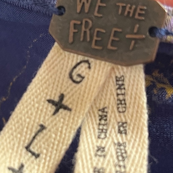 Free People we the free top - Picture 3 of 5